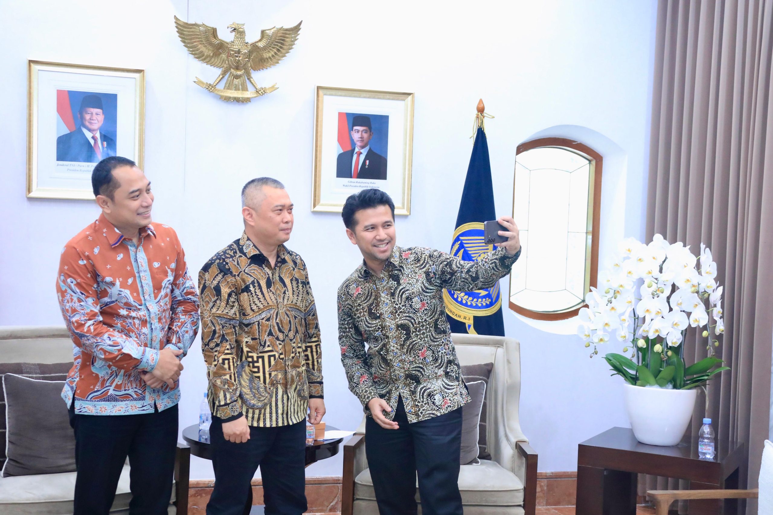 Wagub Emil Optimis SRRL Jatim Jadi Pilihan Baru Transportasi Publik di Surabaya Raya