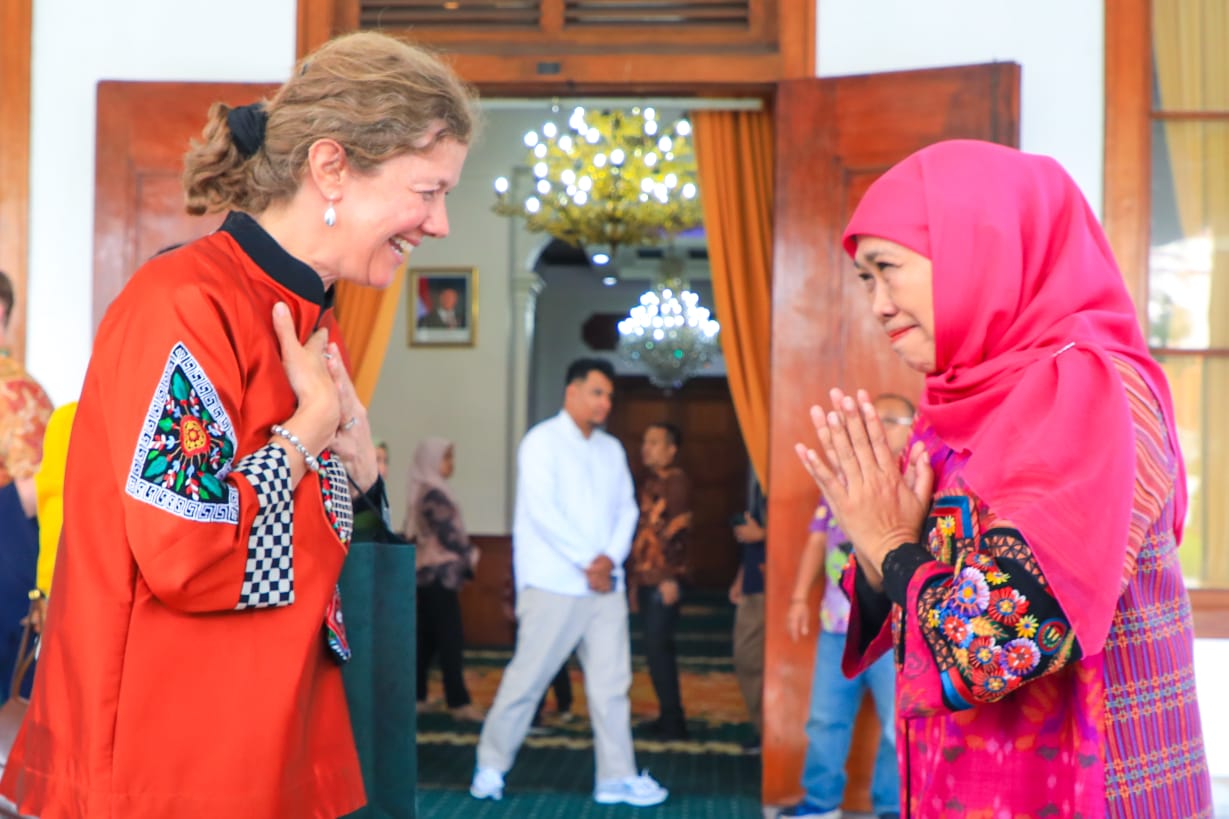 Gubernur Khofifah Optimis Dua Program Master Degree King’s College London Kuatkan Kualitas  SDM Jatim