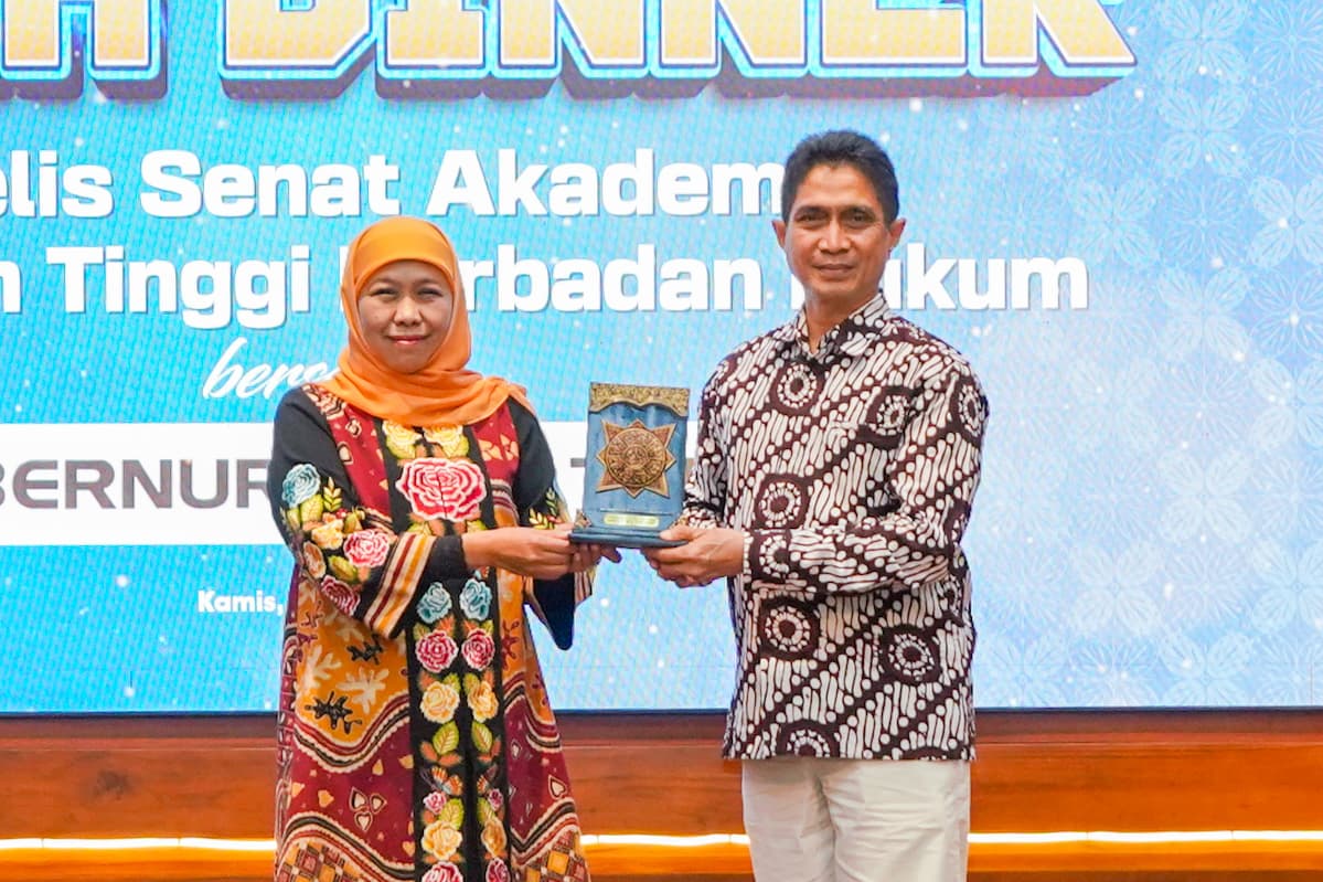 Di Hadapan Majelis Senat Akademik PTN BH Se-Indonesia, Gubernur Khofifah Minta Konsep  Perguruan Tinggi Berdampak  Disinergikan Dengan Pemerintah  Daerah