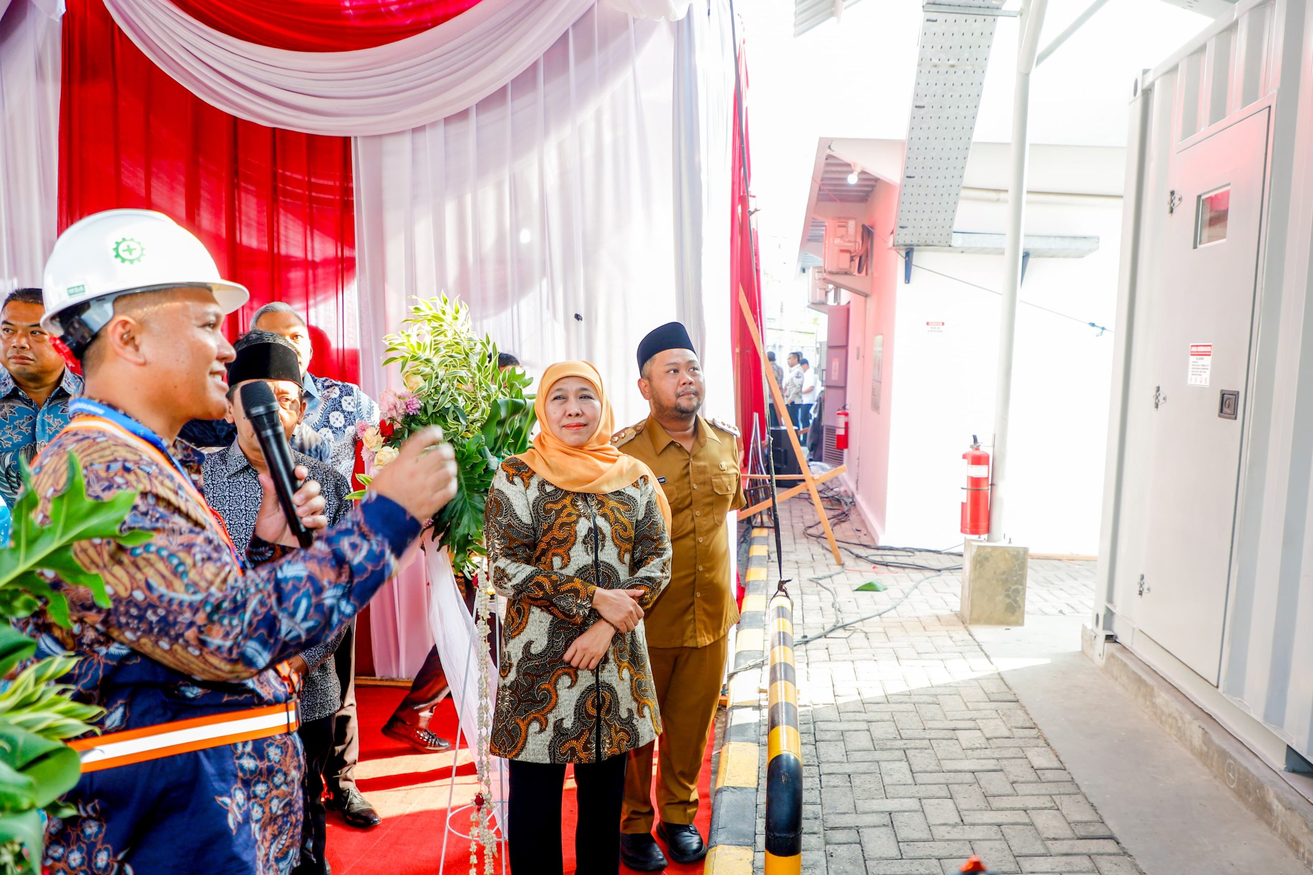 Resmikan Compressed Natural Gas (CNG)  Station Gresik, Gubernur Khofifah Optimistis Jawa Timur Bergerak Wujudkan Green  Economy