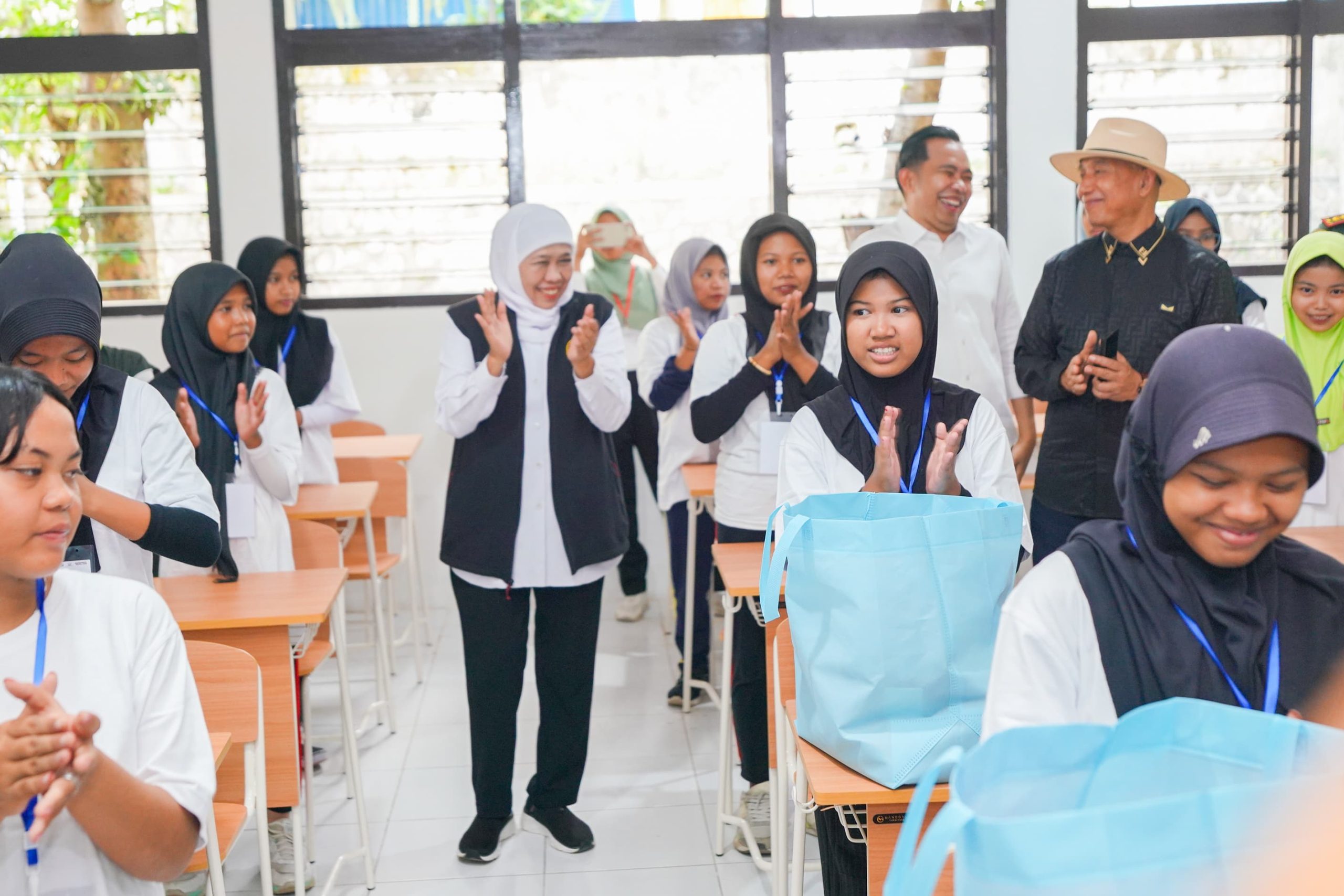 Gubernur Khofifah Percepat Operasional SR Tahap 1B Jember Mulai 5 Agustus, Pastikan Tidak Ada Kendala dan Fasilitas Lengkap