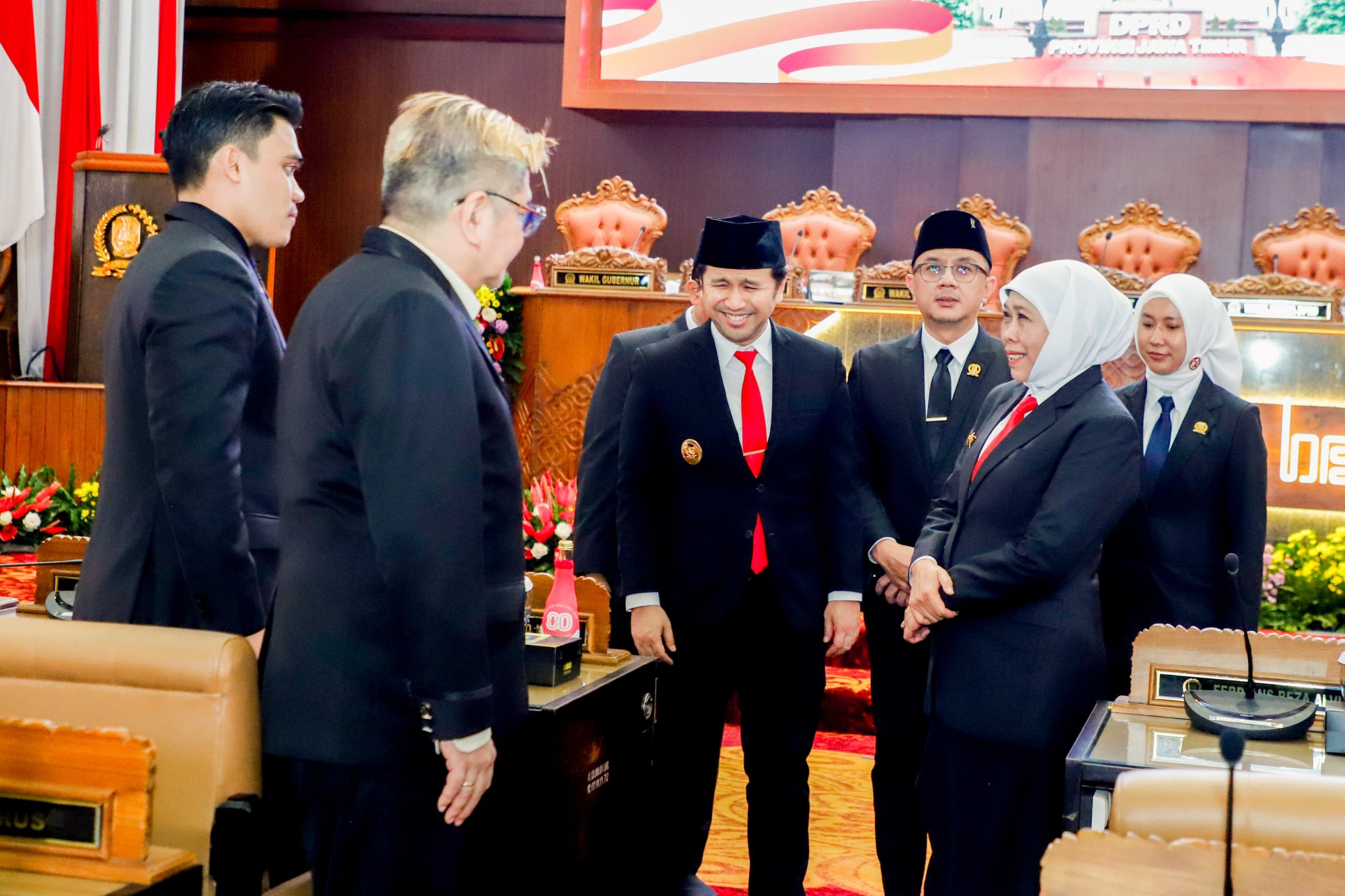 Gubernur Khofifah dan DPRD Jatim Sepakati Nota KUA-PPAS Perubahan APBD 2025, Pastikan Anggaran Fokus Pemenuhan Belanja Wajib serta Penguatan Program Prioritas Nasional dan Daerah