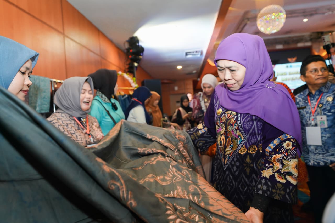 Gubernur Khofifah Fasilitasi Petani dan UMKM Jatim Ekspansi ke Kalsel Lewat Misi Dagang Tembus Rp 1,6 T
