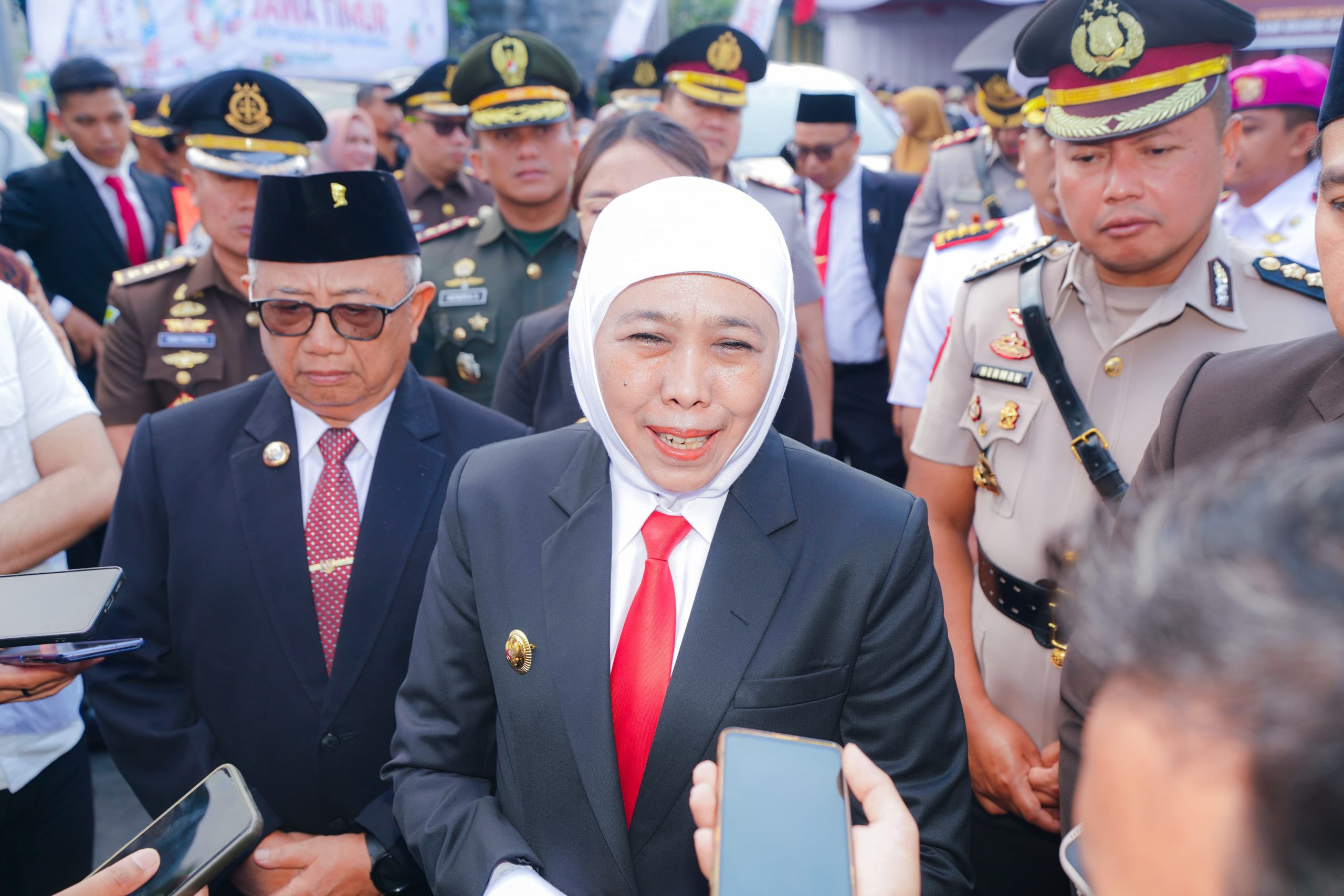 Gubernur Khofifah: Bung Karno Wariskan Nilai Persatuan, Musyawarah, dan Keberanian bagi Bangsa