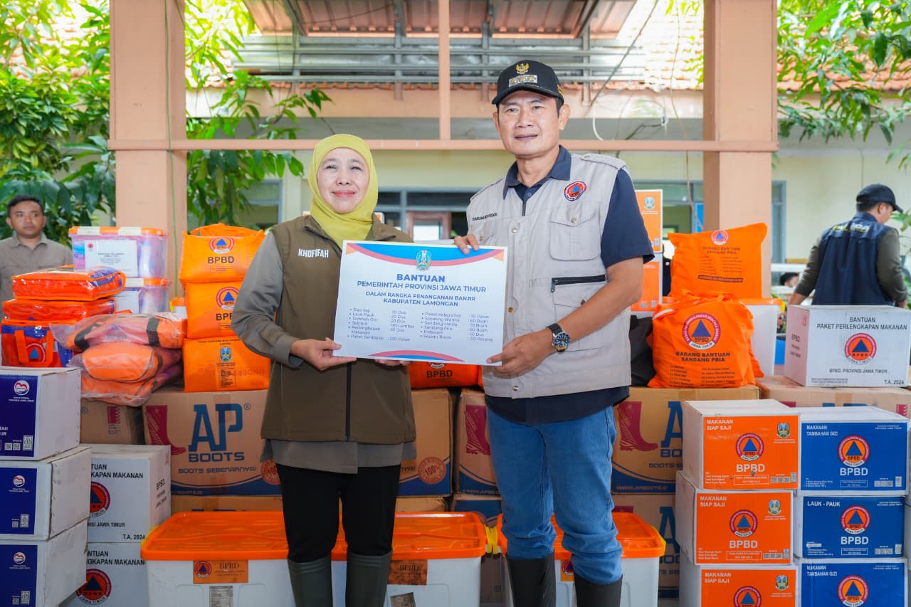 Gubernur Khofifah Tinjau Dampak Banjir Bengawan Jero di Lamongan, Warga Diminta Tetap Waspada