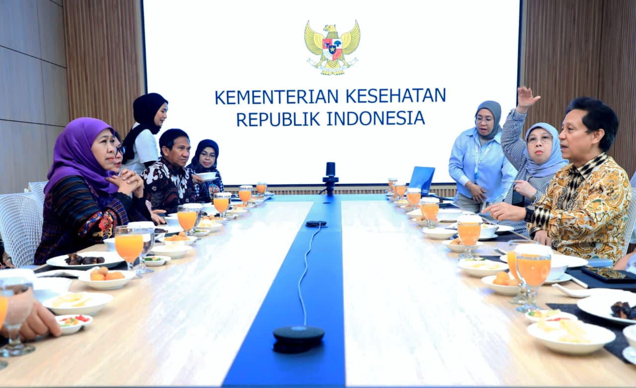 Gubernur Khofifah Tegaskan Komitmen Pemprov Jatim Dukung Program Hospital Based di RSUD Dr Soetomo