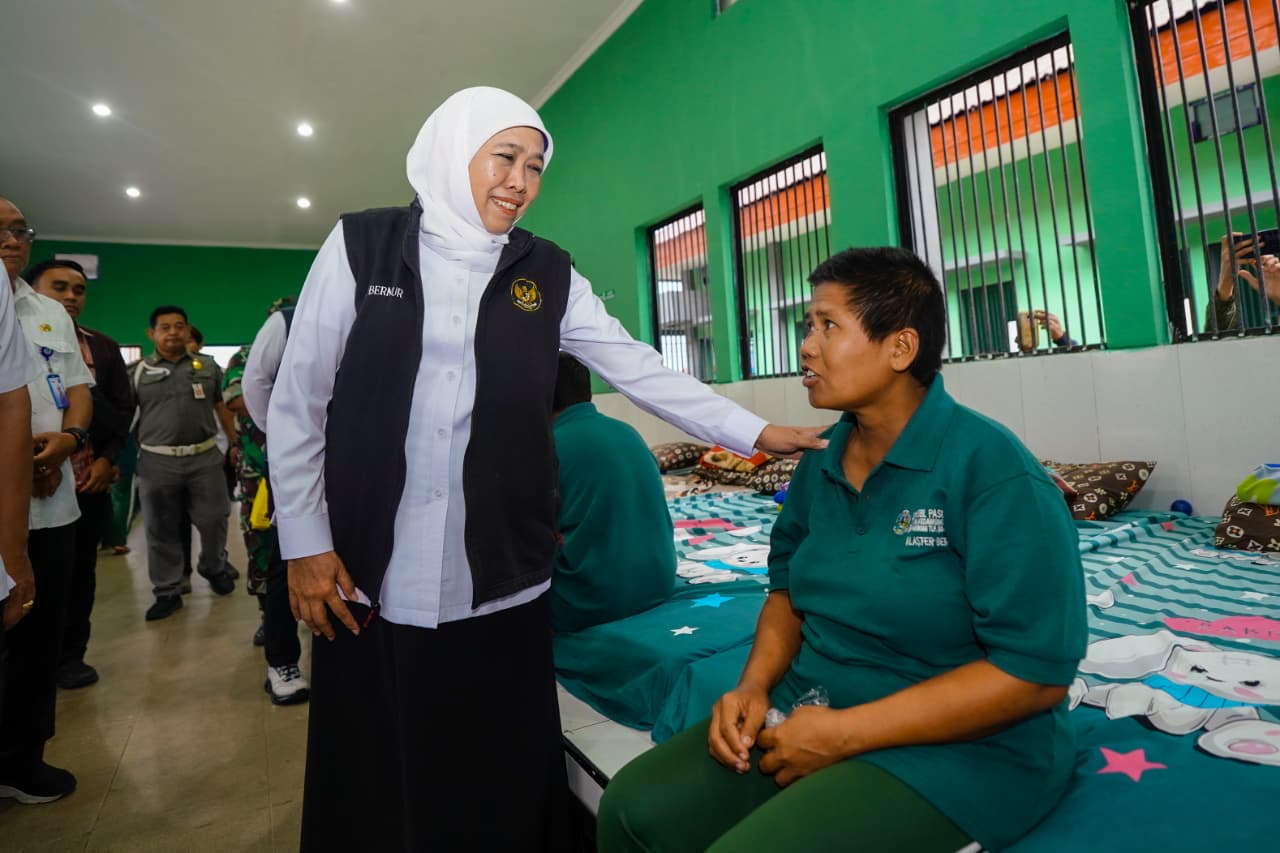 Gubernur Khofifah Resmikan Gedung UPT RSBL, Dorong Pelayanan ODGJ dengan Ketulusan dan Kesabaran