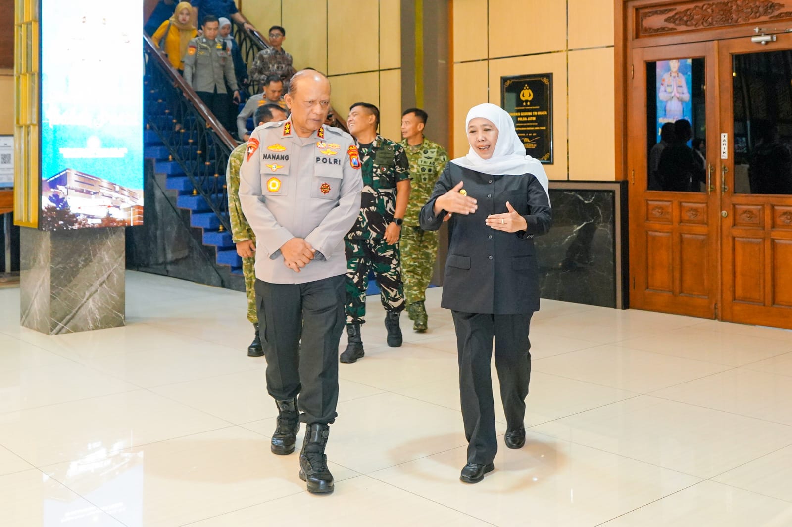 Gubernur Khofifah Indar Parawansa Pastikan Armada Transportasi dan Posko Mudik Siap Layani Pemudik