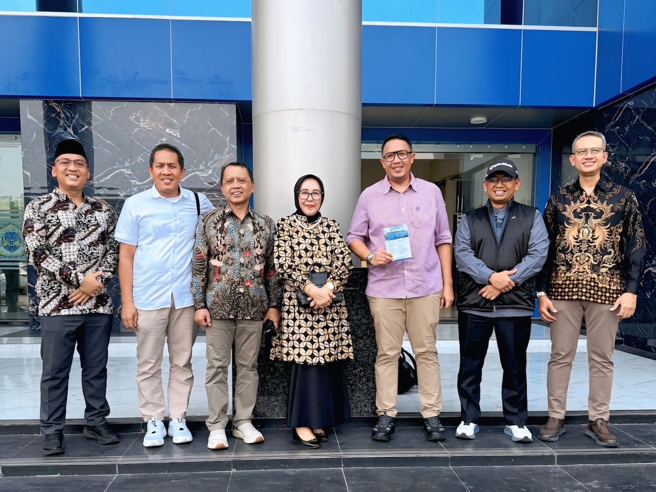 Halal Bihalal IKA Unitomo Pererat Ikatan 60 Ribu Alumni, Tegaskan Komitmen Sinergi untuk Kemajuan Kampus dan Masyarakat