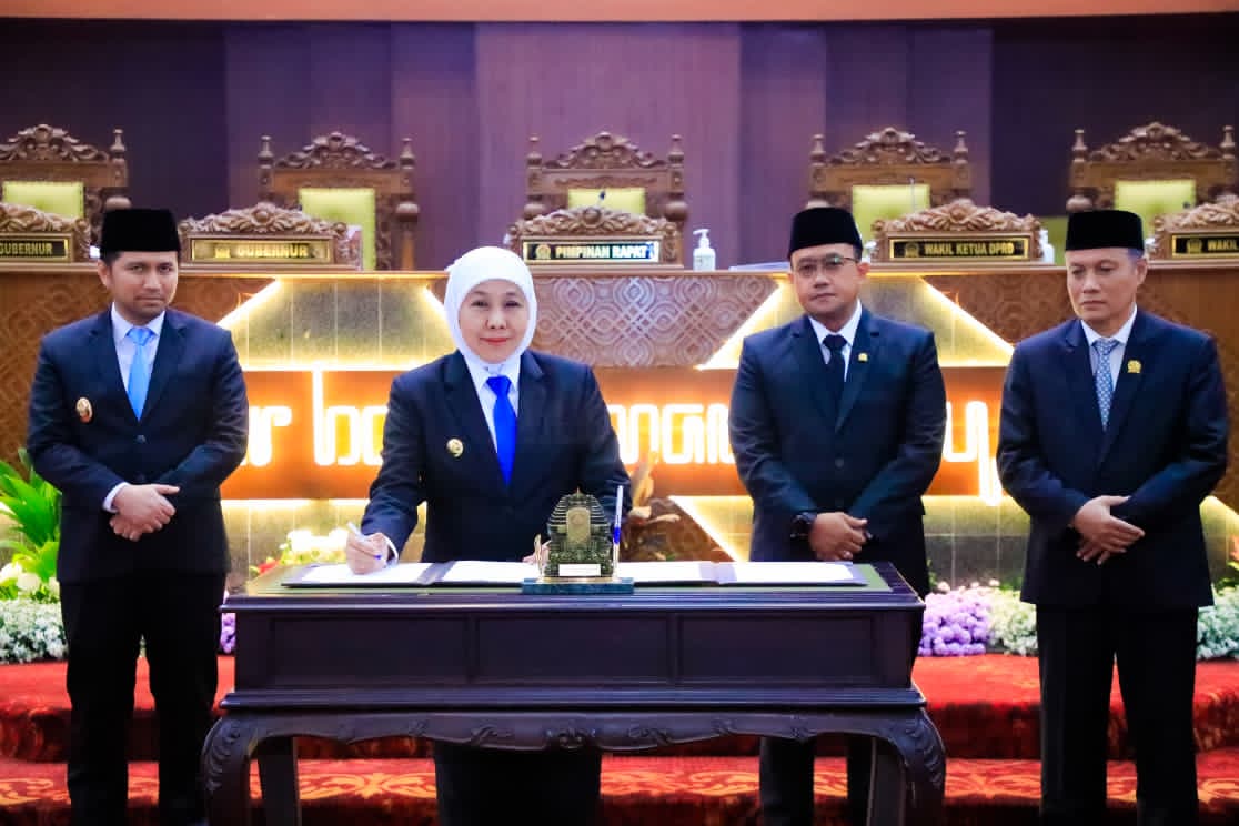 Gubernur Khofifah Apresiasi Sinergi DPRD Jatim dalam Penguatan BUMD dan Ekonomi Kreatif Daerah