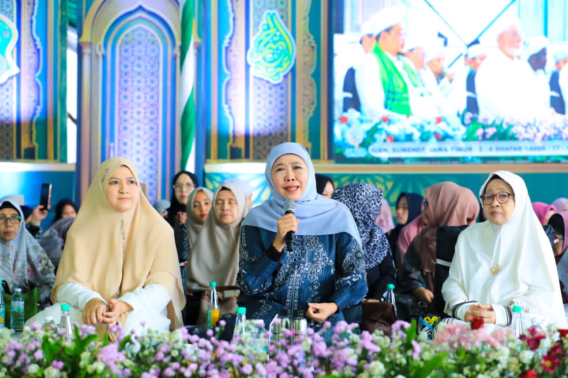Gubernur Khofifah Sebut Idul Khotmi Momentum Memperkuat Perjalanan Spiritual dan Merawat Ukhuwah Islamiyah